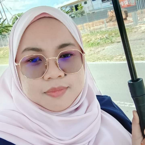 NURULHANI HASIKIN BINTI TALIP ( SisNieey )